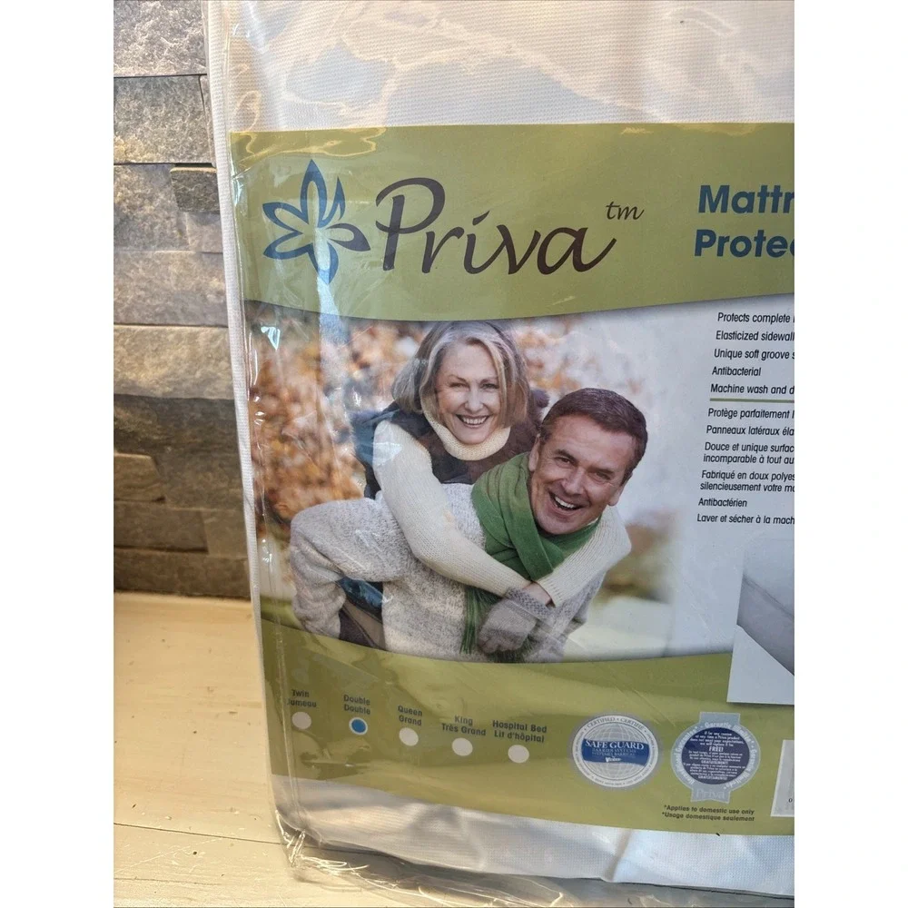 PRIVA Double BED MATTRESS / PROTECTOR /NEW‎